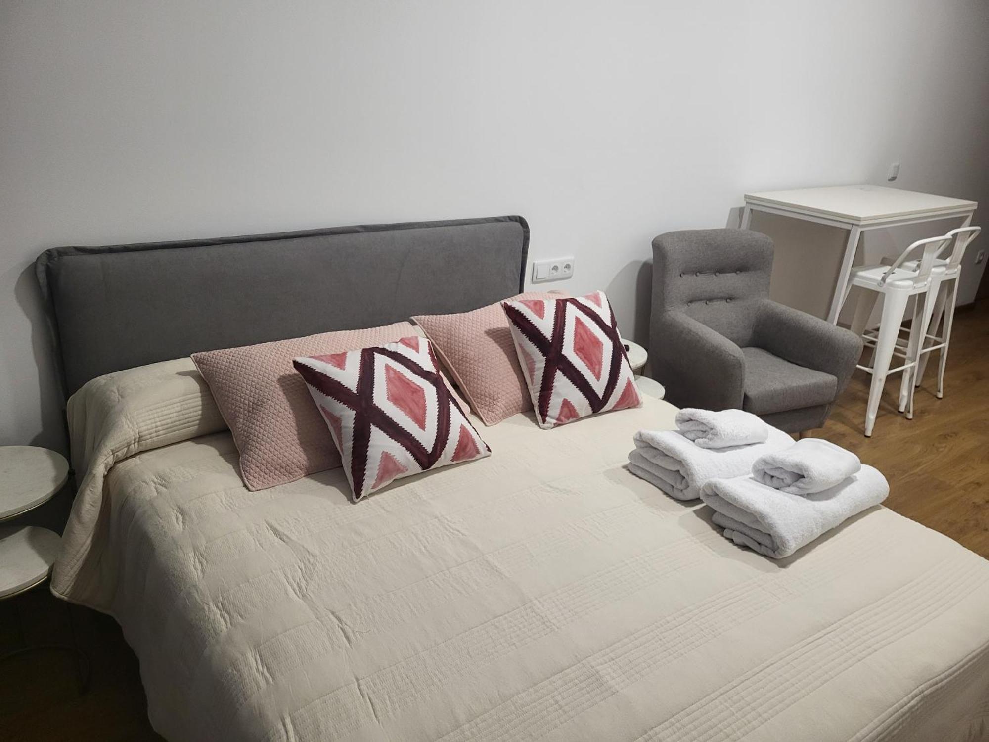 Moderno Y Lujoso Apartamento Castelar 2 Alcazar de San Juan Luaran gambar